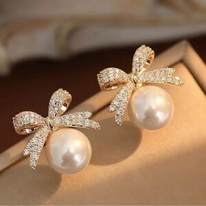 Bow and Faux Pearl Earrings